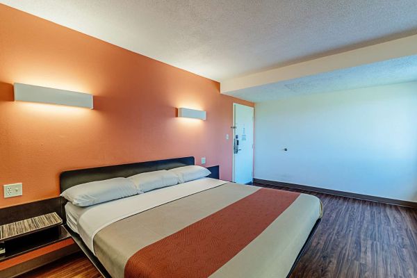 Hotel WV MARTINSBURG (Martinsburg)
